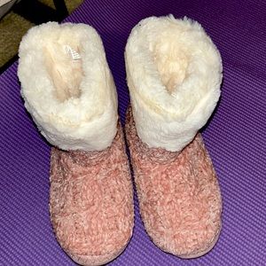 Faux Fur Slipper Booties